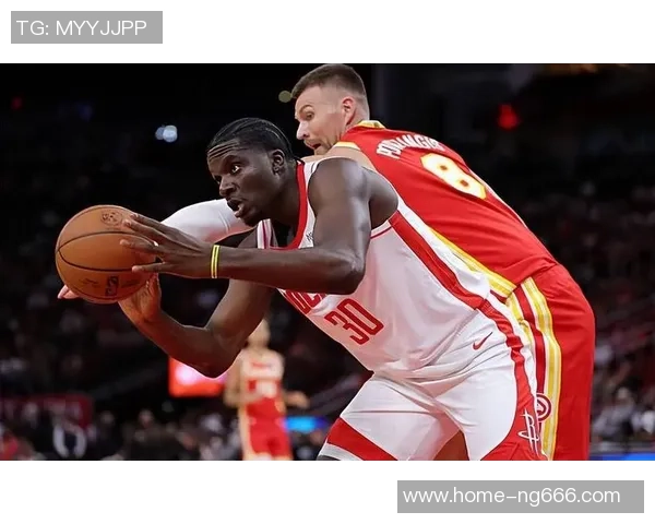 克林特卡佩拉：从角色球员到NBA明星的成长之路与挑战